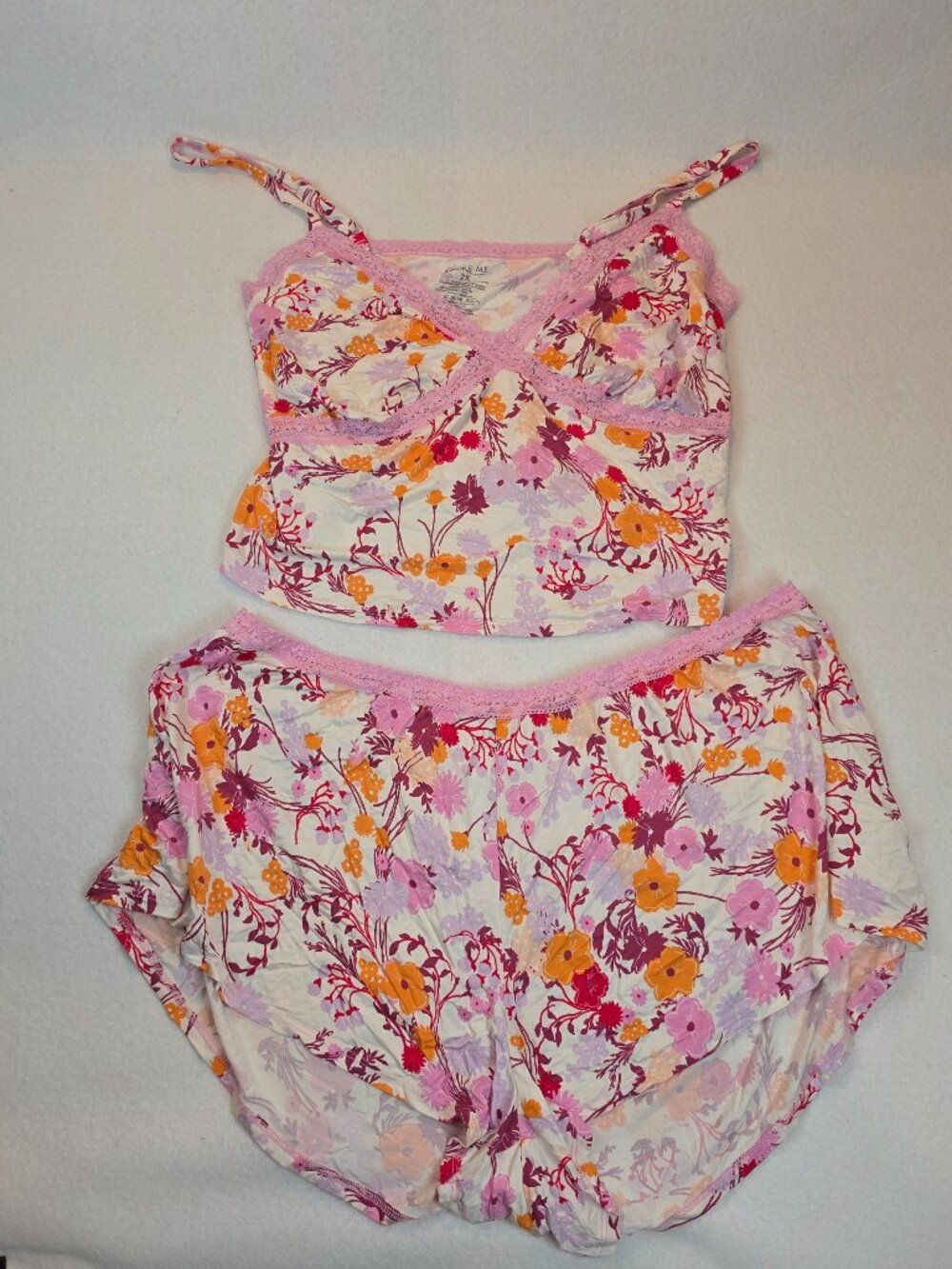 Adore Me Plus Size Floral Cami and Shorts Lounge Set 2X